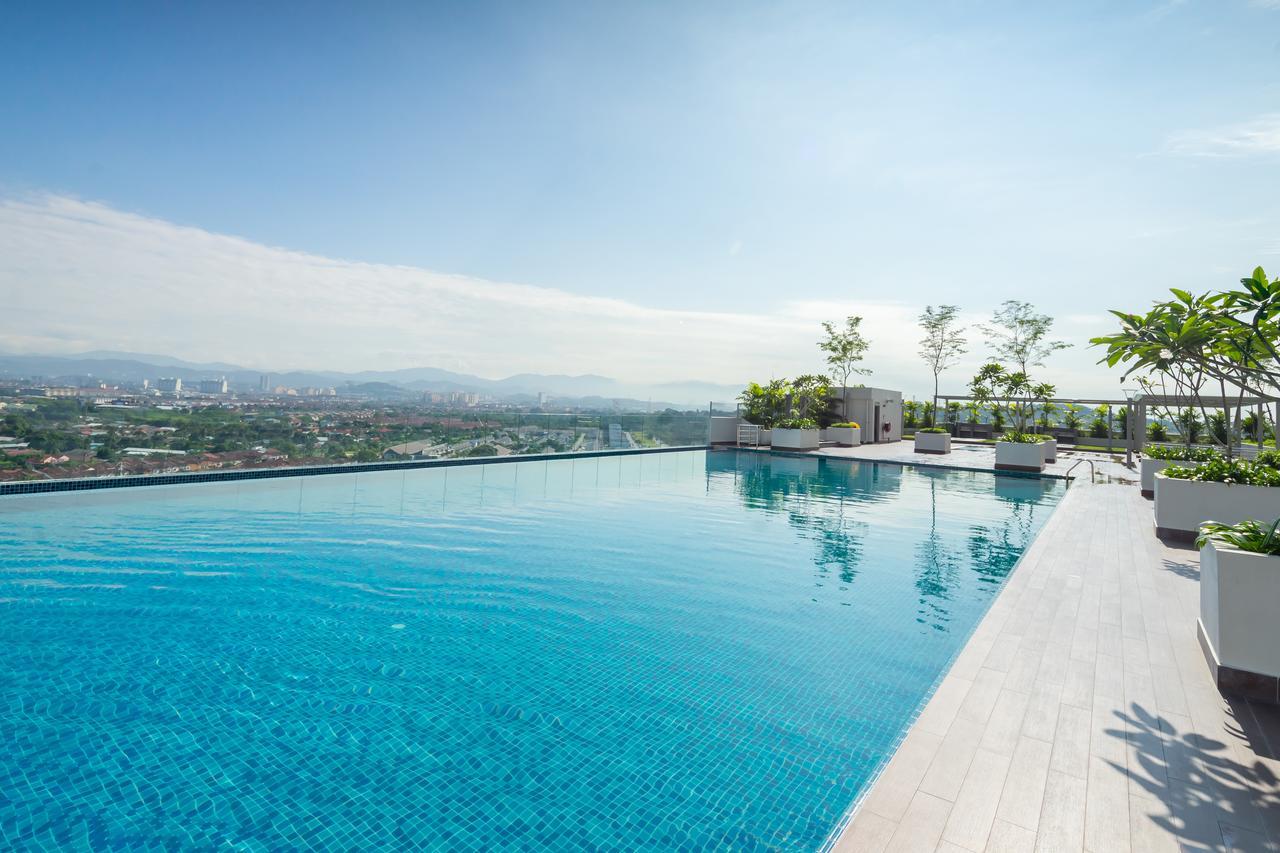 Comfort Zone Premium Guesthouse @ Evo บางี ภายนอก รูปภาพ