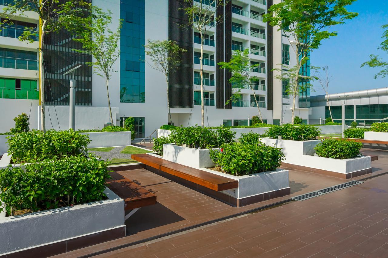 Comfort Zone Premium Guesthouse @ Evo บางี ภายนอก รูปภาพ
